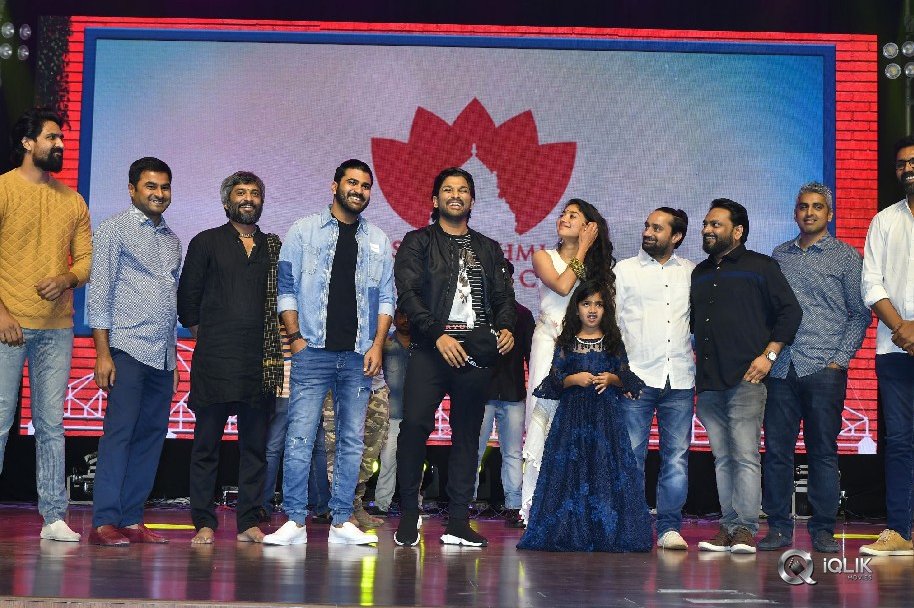 Padi-Padi-Leche-Manasu-Movie-Pre-Release-Event